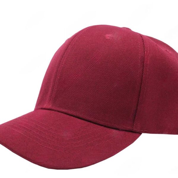 Gorra acrílico, color vino, ajustable.