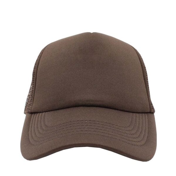 Gorra trucker de malla, color café, ajustable.