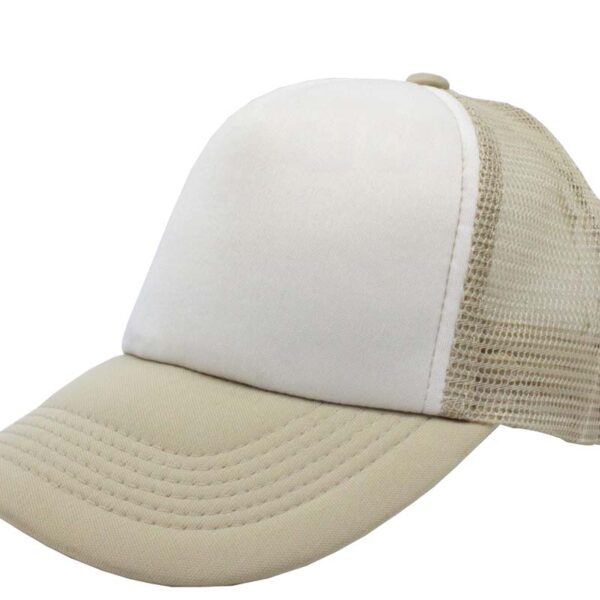 Gorra trucker de malla, color kakhi, ajustable.