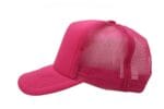 Gorra trucker de malla, color rosa mexicano, ajustable.
