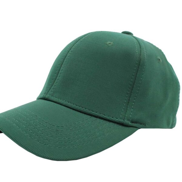 Gorra flex, color verde botella, ajustable.