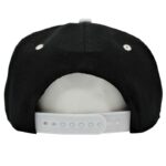 Gorra acrílico plana, ajustable.