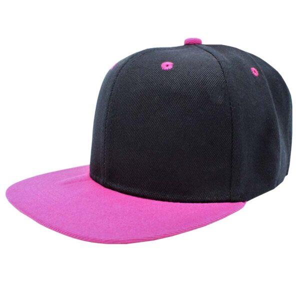 Gorra acrílico plana, ajustable.