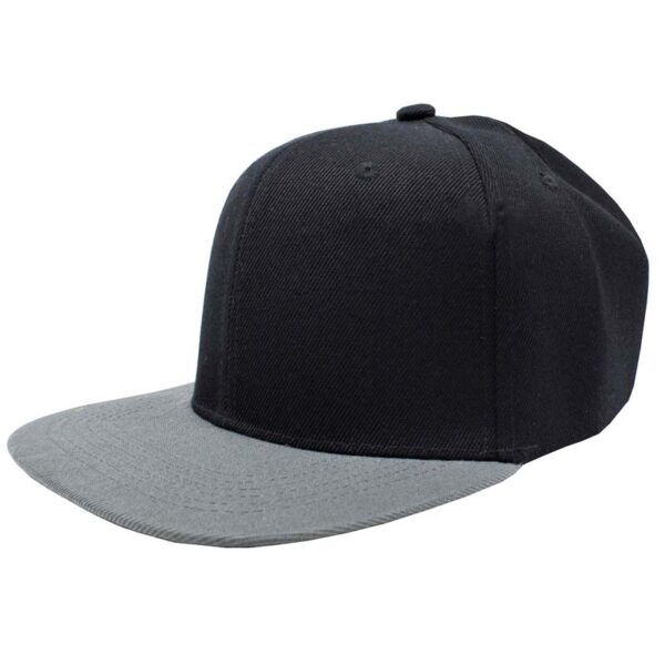 Gorra acrílico plana, ajustable.