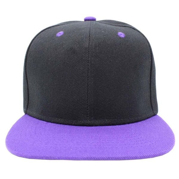 Gorra acrílico plana, ajustable.