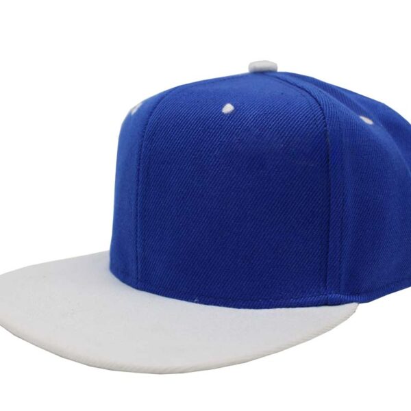 Gorra acrílico plana, ajustable.