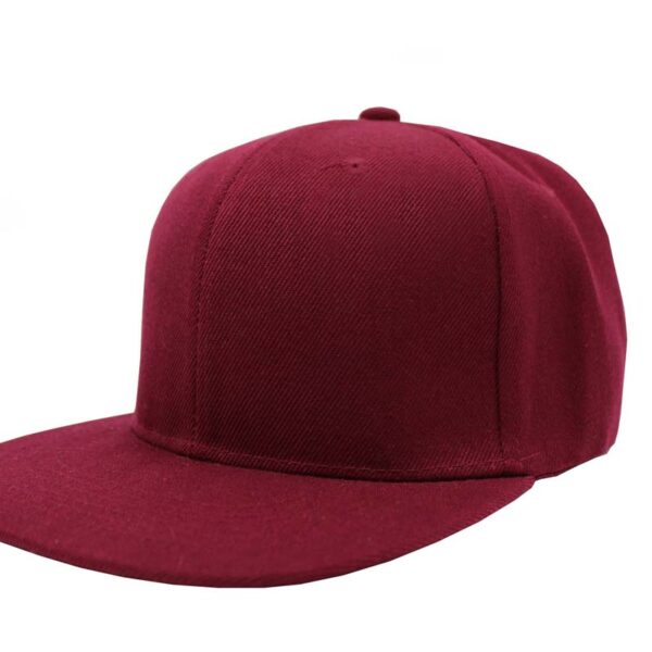 Gorra acrílico plana, ajustable.