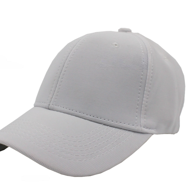 Gorra flex, color blanco, ajustable.